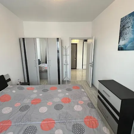 Apolonium Apartment *